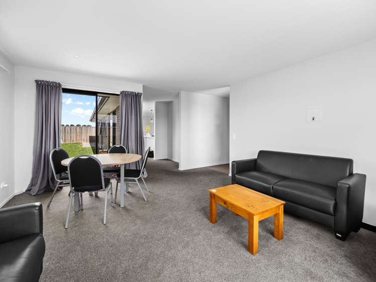 21A Strowan Avenue Elgin_11