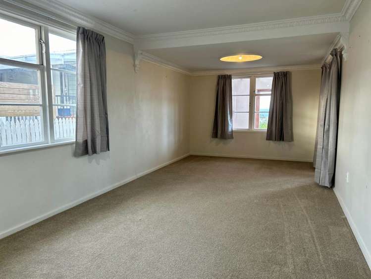 129 East Coast Road Castor Bay_12