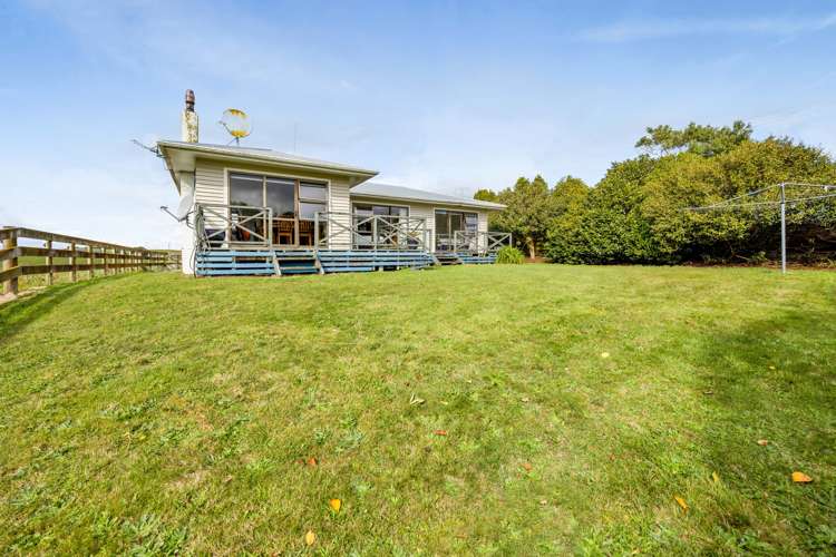 617 Rawhitiroa Road Eltham_28