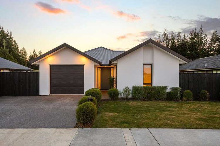 49 Quinn Crescent Woodend_26