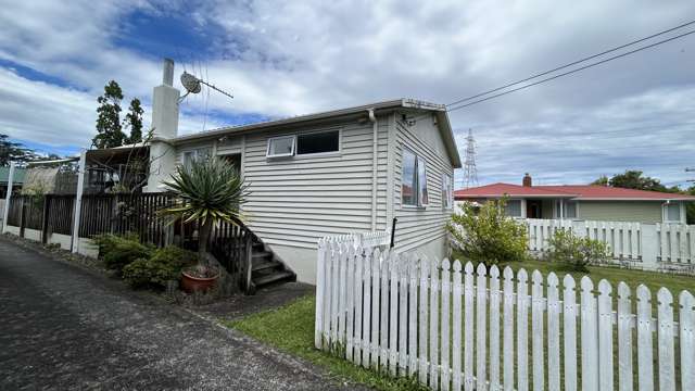 36 Busby street Blockhouse Bay_1