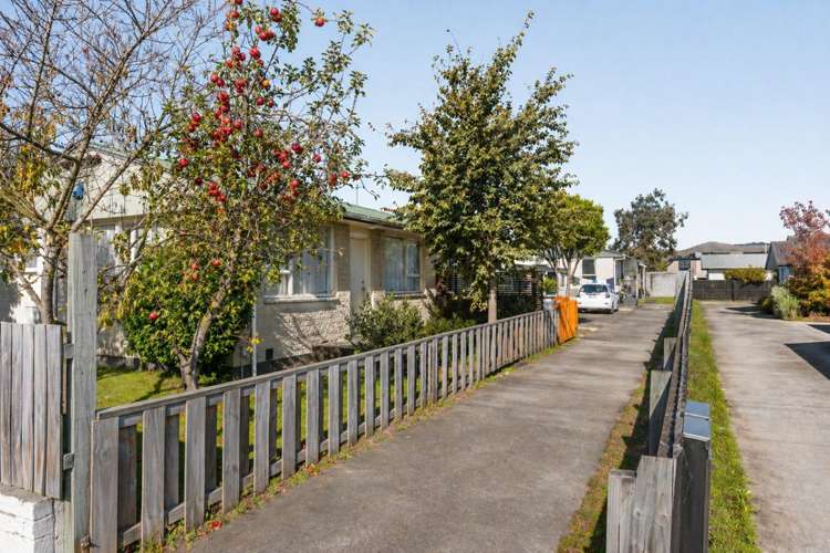 2/628 Cashel Street Linwood_11