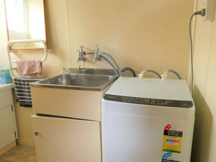 36 Shakespeare Street Greymouth_8