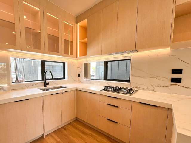 4b Tainui Terrace Mangere Bridge_1