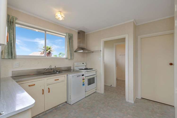 28 Churchill Avenue Allenton_4