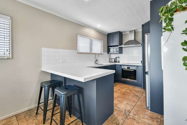 11a Logan Place Waiuku_4