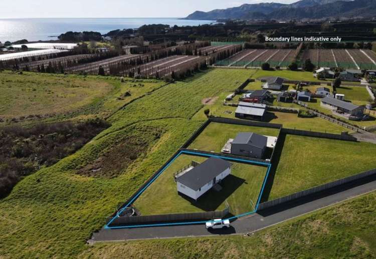 24 Rawinia Place Te Kaha_14