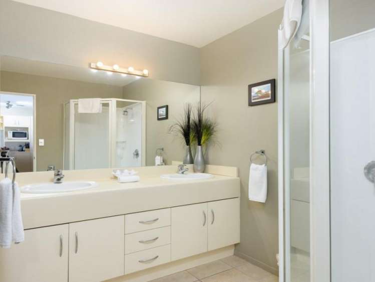 22/3 Maunganui Road Mount Maunganui_12