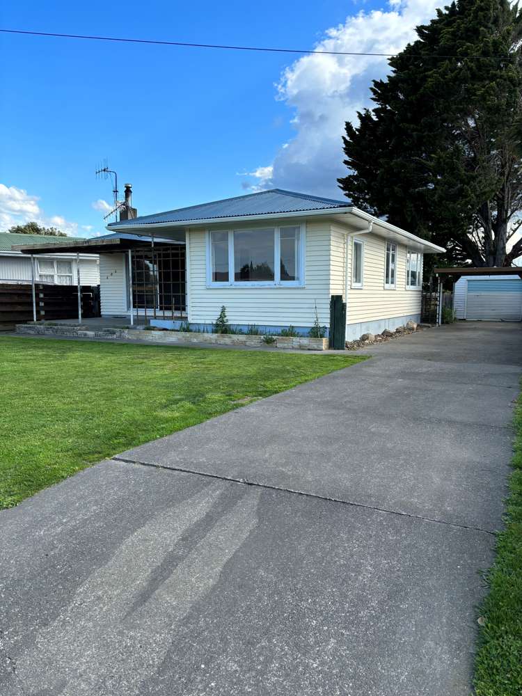 606 Huia Street_0