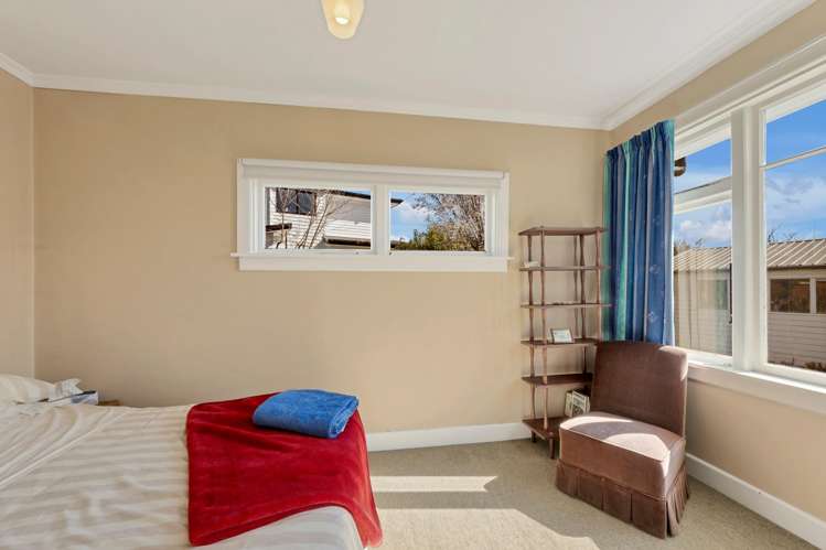 25 Derrett Place Saint Martins_17