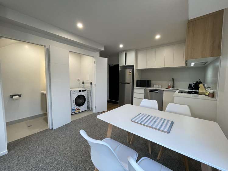 8/64a Amyes Road Hornby_10