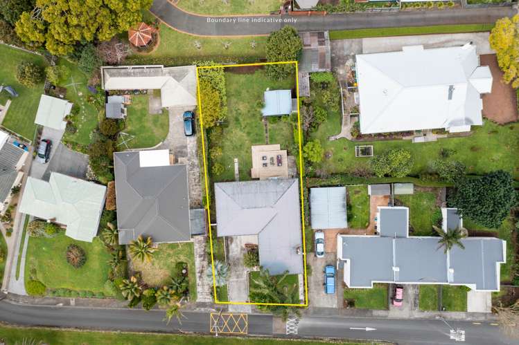 4 Rurumoki Street Regent_27