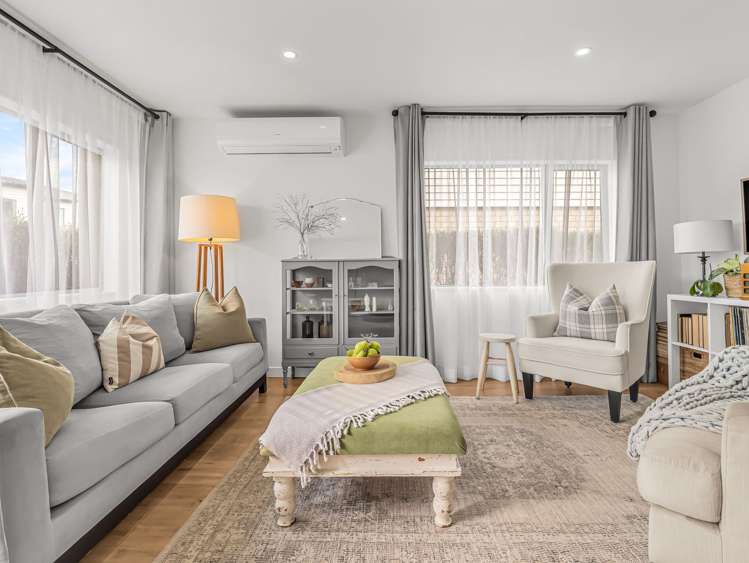 1 Nga Waka Place Mangere_12