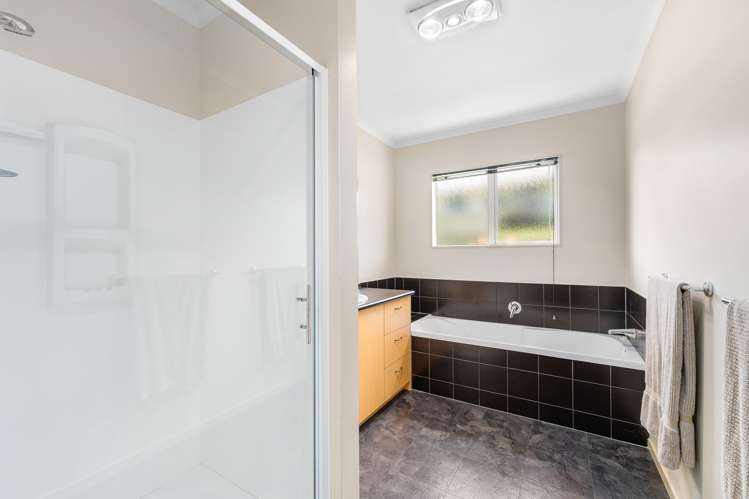 89b Fraser Drive Feilding_15