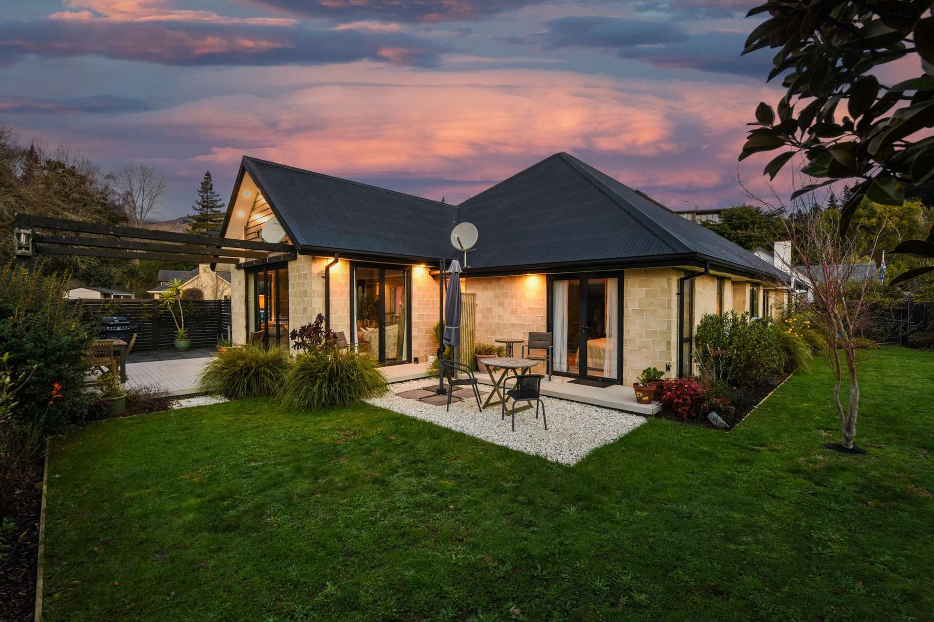 5 Bridgewater Lane Stoke_0