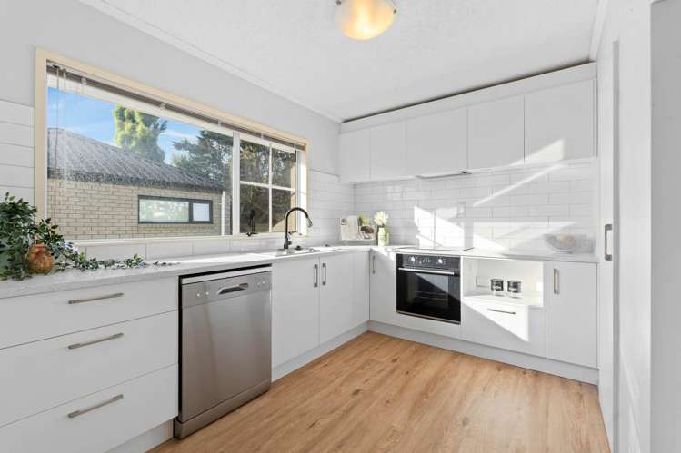 2/2/3 Ronald Macken Place Windsor Park_10