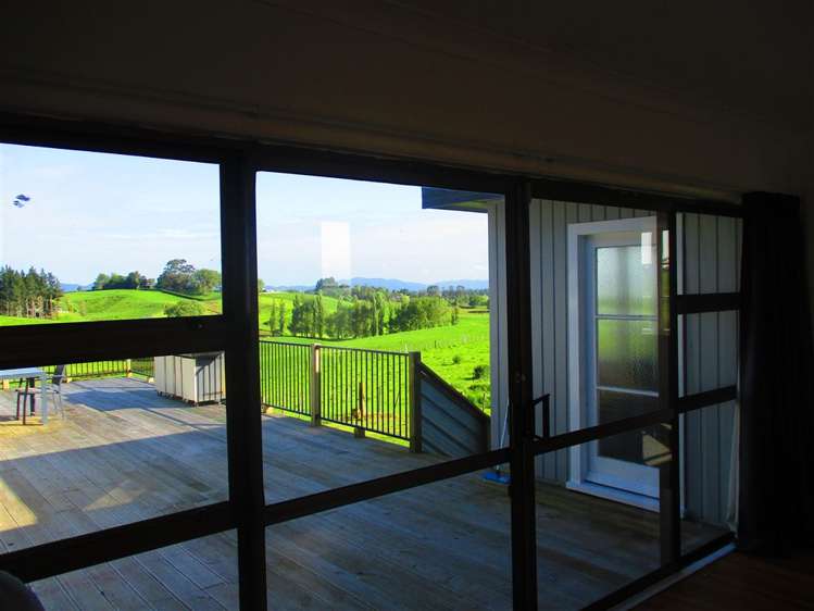 17 Robertson Road Whatawhata_6