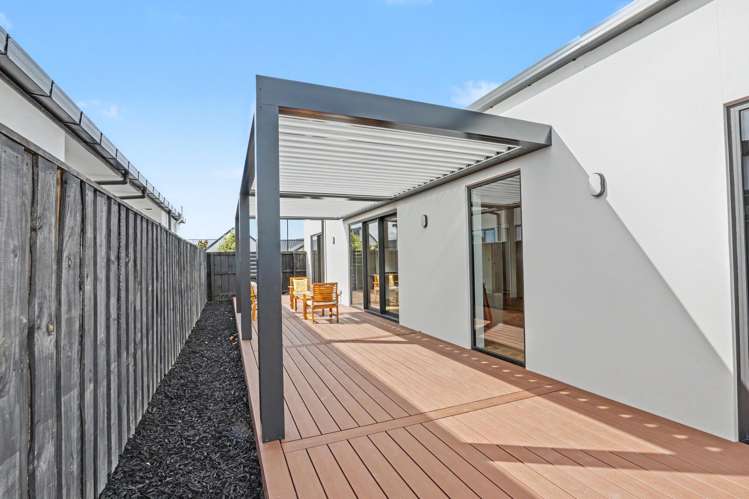 3 Kirkland Crescent Harewood_23