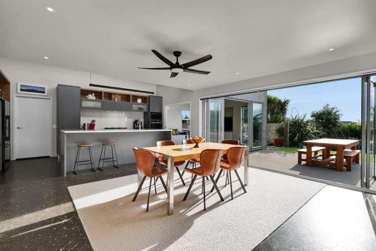 61 Karamea Street Whalers Gate_6