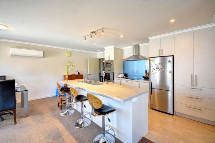 73 Severn Street Green Island_4