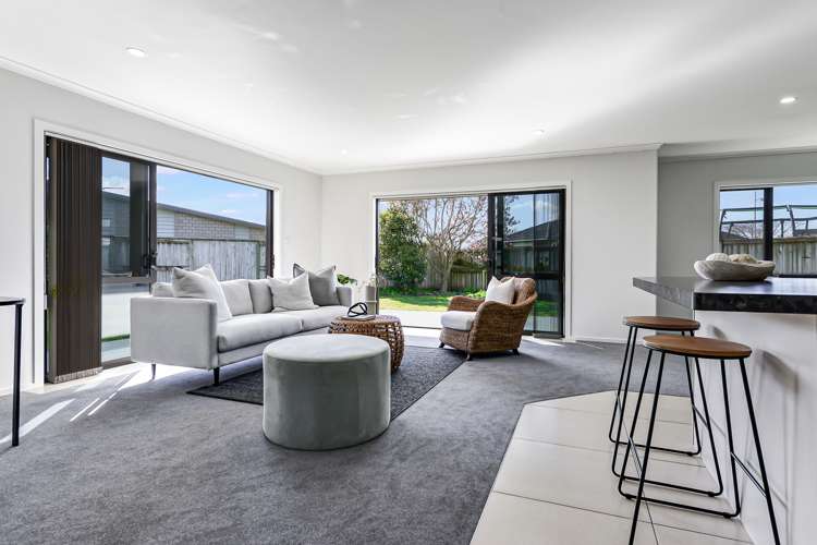 8 Mosslea Court Rototuna North_4