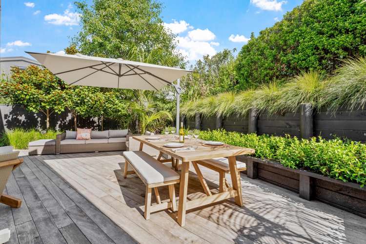 28 Laly Haddon Place Matakana_18