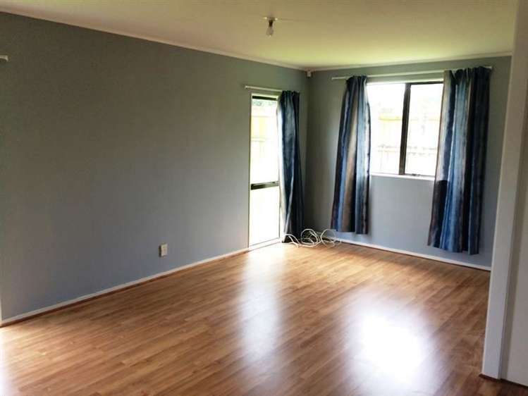 2/9 Silver Creek Road Manurewa_1