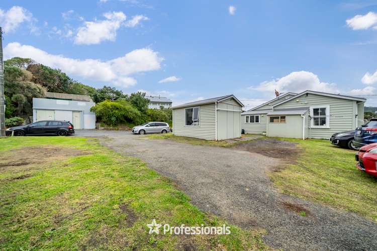163 Coutts Street Rongotai_15