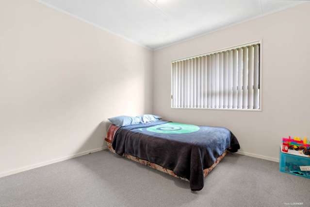 2/355 Roscommon Road Clendon Park_4