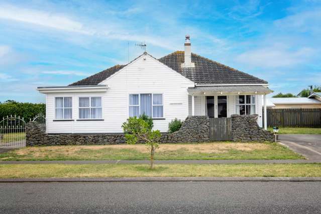 4 Van Asch Road Haumoana_1