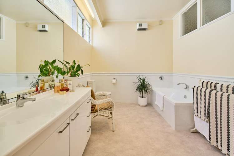 338 Oriental Parade Oriental Bay_20