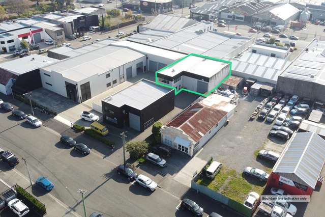 High-Stud and Modern Warehouse & Office