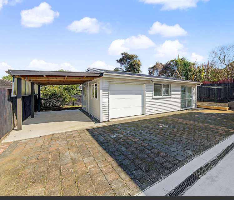 31 Collett Road Otara_11