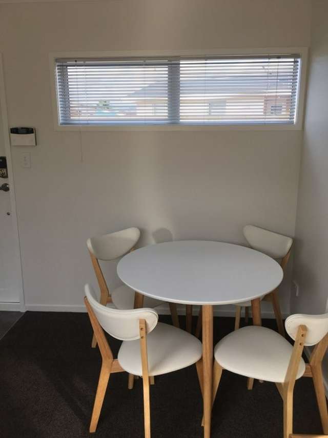 4/10 Burrows Place 1067_4
