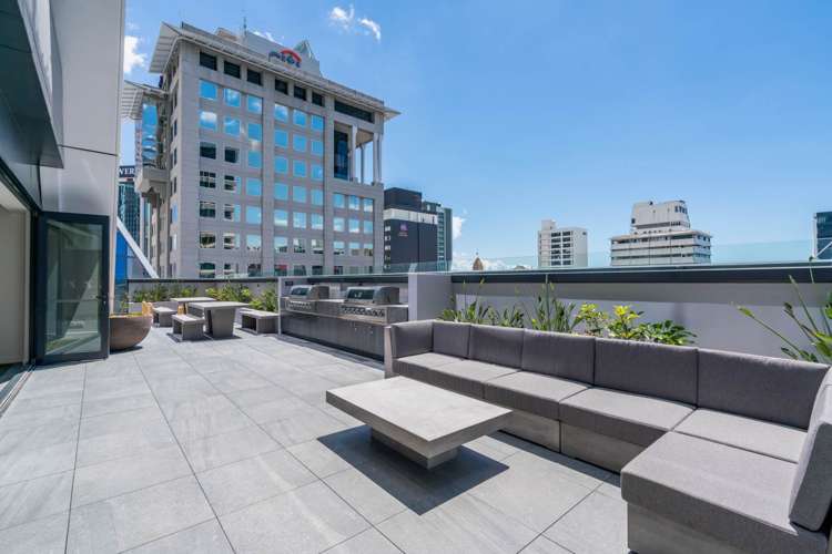 2603/10 Commerce Street City Centre_23