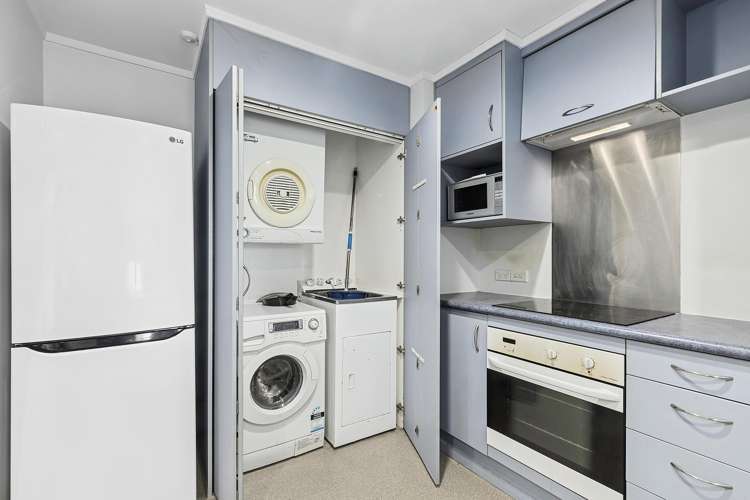 2/97 Boulcott Street Wellington Central_8