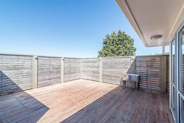 18 Morning View Titahi Bay_1