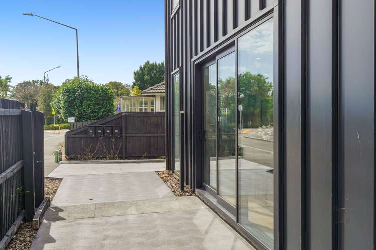 1/166 Saint Albans Street Saint Albans_16