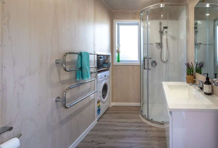 105 Onemana Drive Onemana_8