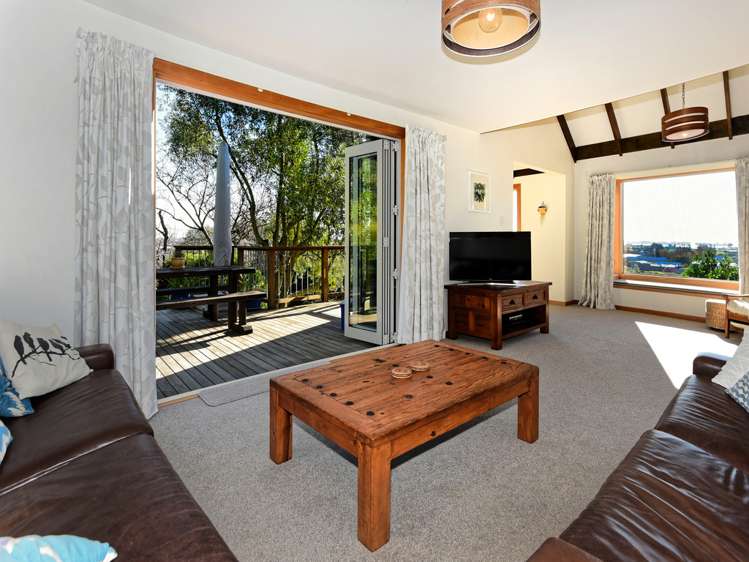 2/133 Port Hills Road Heathcote Valley_5