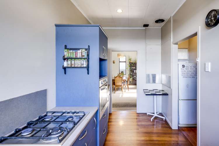 607 Frederick Street West Mahora_13