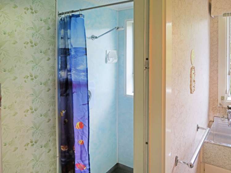 20 Rimu Street Kaka Point_9