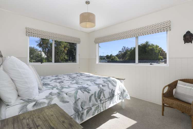 95 Sherwood Street Bellevue_17