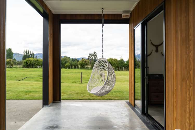 208a Wood Street Woodside_22