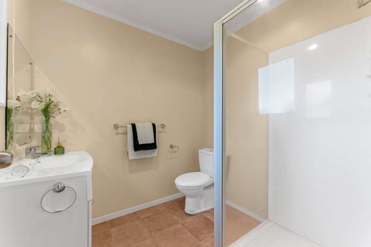 338a Glengarry Road Glen Eden_13