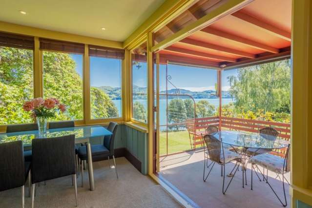 281 Beach Road Akaroa_4