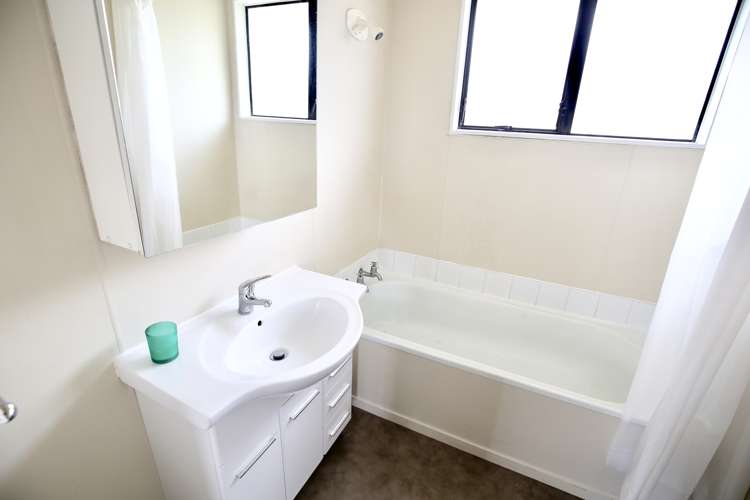 16 Rodney Street Nawton_8