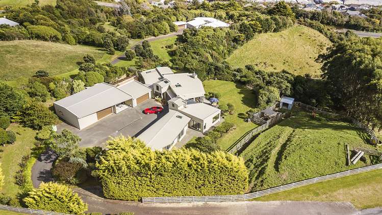 12 Gladys Scott Place Tawa_45