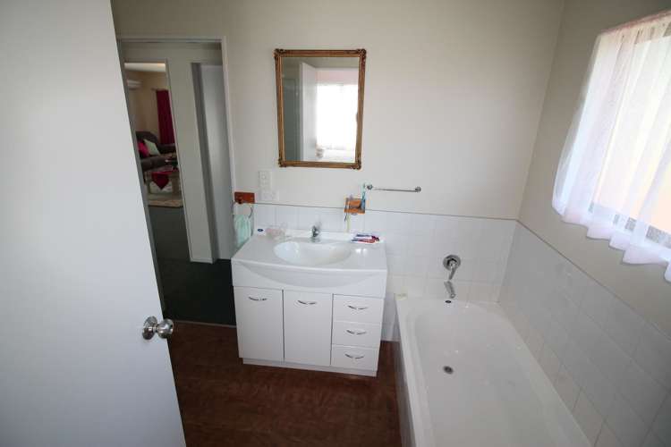 6 Belmont Street Tokoroa_12