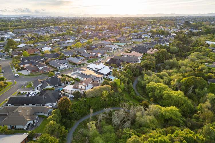 35 The Esplanade Huntington_35